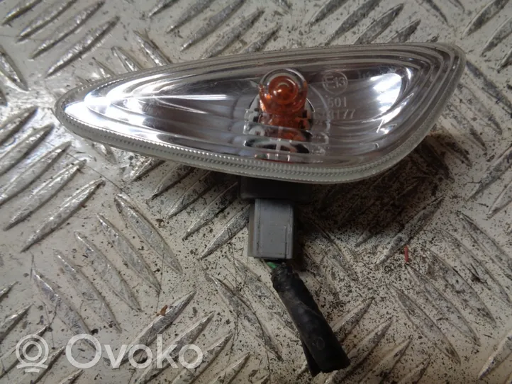 KIA Picanto Front fender indicator light 