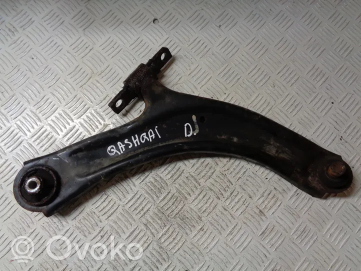 Nissan Qashqai Front lower control arm/wishbone 