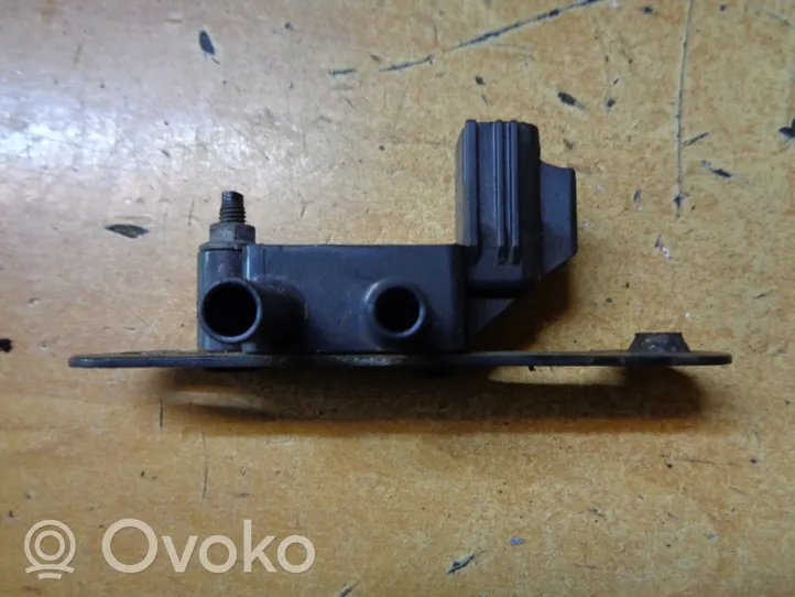 Ford Grand C-MAX Exhaust gas pressure sensor AV615L200AA