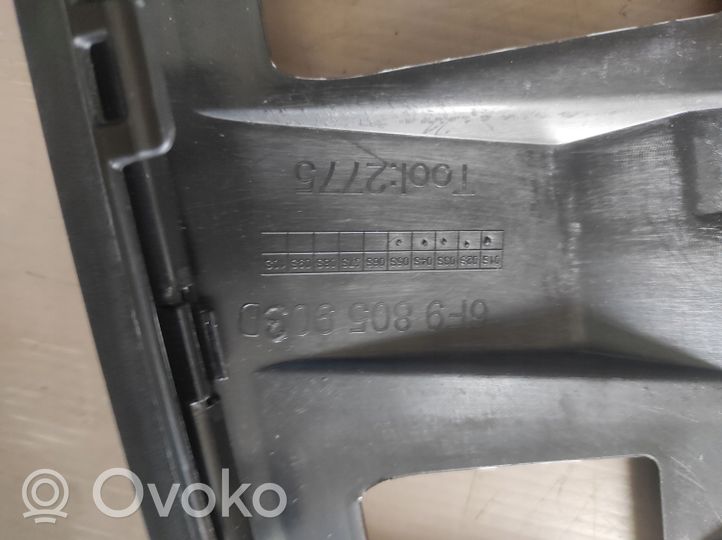 Seat Arona Apatinė bamperio dalis (lūpa) 6f9805903d