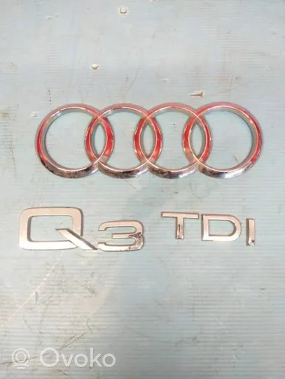 Audi Q3 8U Valmistajan merkki/logo/tunnus 3370