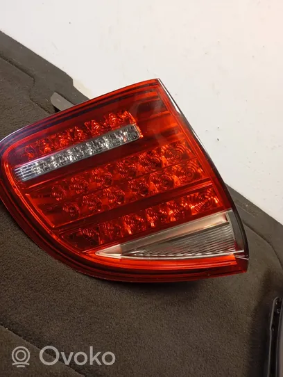 Porsche Cayenne (92A) Luci posteriori del portellone del bagagliaio 7P5945093K