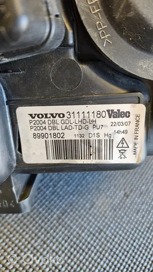 Volvo V70 Etu-/Ajovalo 31111180