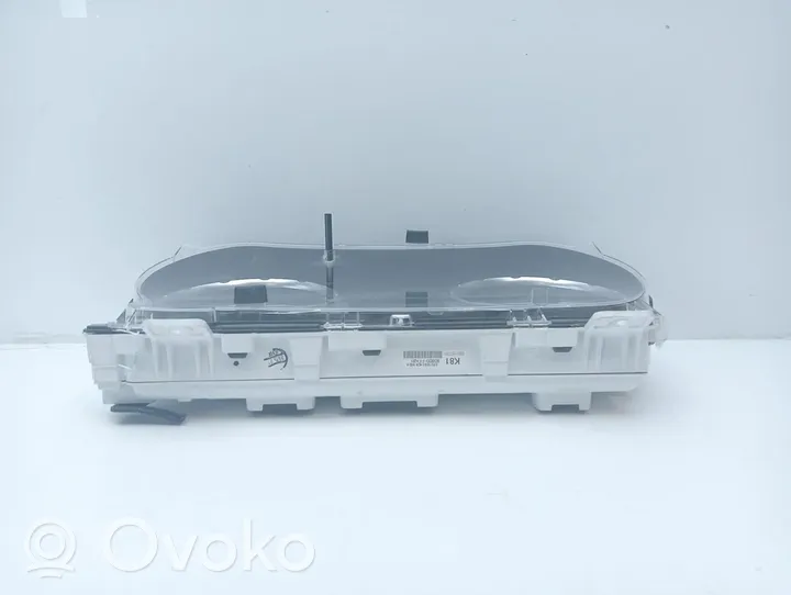 Toyota Hilux (AN10, AN20, AN30) Licznik / Prędkościomierz 83800FFK81