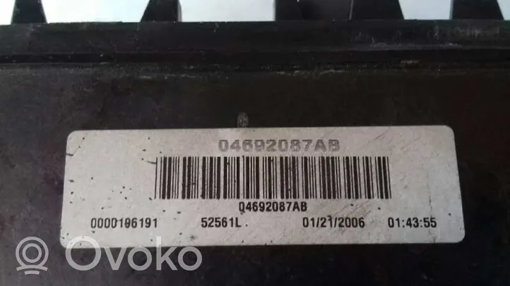 Jeep Grand Cherokee Module de fusibles 04692087AB