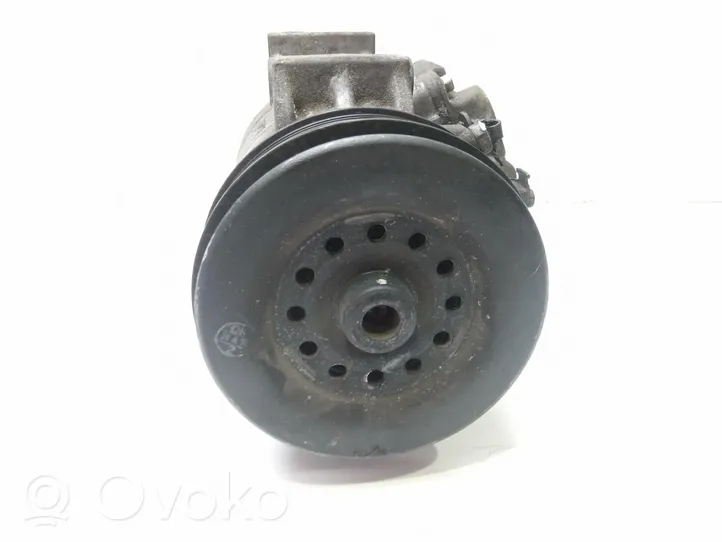 Audi A5 8T 8F Ilmastointilaitteen kompressorin pumppu (A/C) GE4472601493