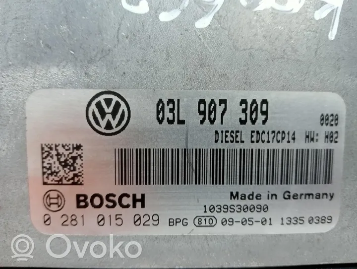 Volkswagen PASSAT CC Variklio valdymo blokas 03L907309