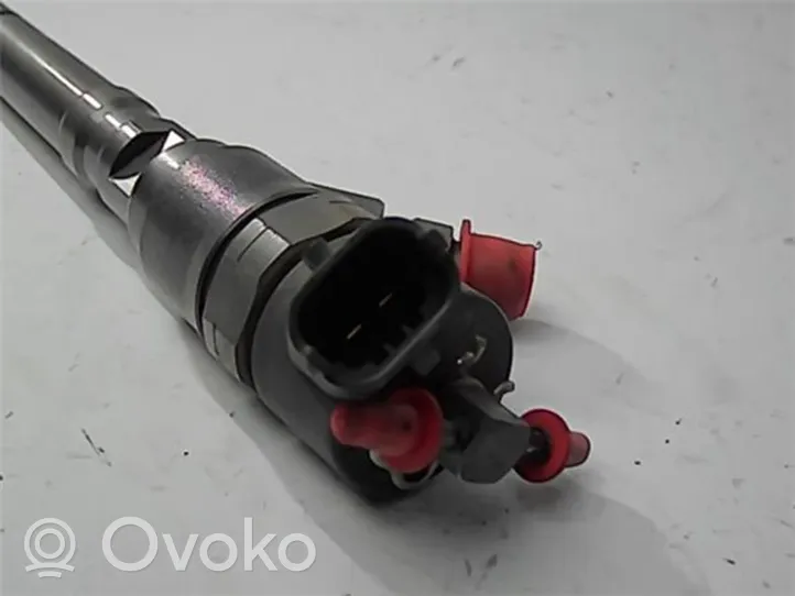 Hyundai Trajet Fuel injector 3380027000