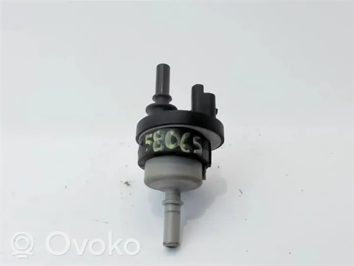 Renault Clio IV Zawór elektromagnetyczny 269516045