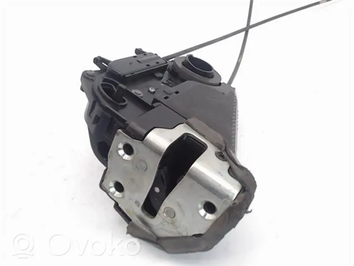 Toyota Prius (XW20) Motor de cierre de puerta trasera 6905047041