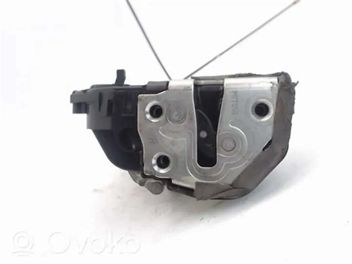 Toyota Prius (XW20) Motor de cierre de puerta trasera 6905047041