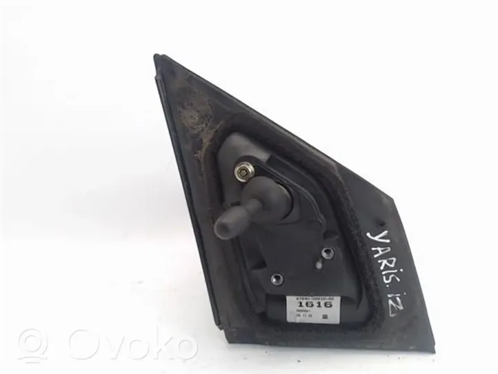 Toyota Yaris Elektryczne lusterko boczne drzwi przednich 879400D01000