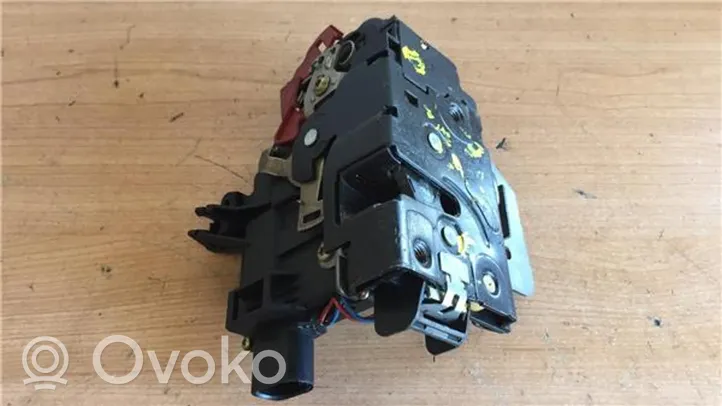 Audi A4 S4 B8 8K Motorino serratura porta anteriore 4B1337016E