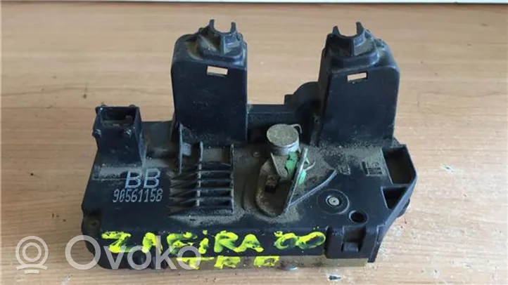 Opel Zafira A Moteur de centralisation serrure de porte arrière 90561158