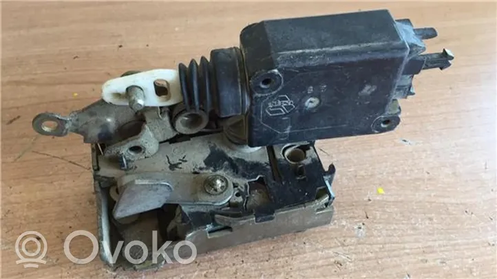 Citroen ZX Moteur de centralisation serrure de porte arrière 