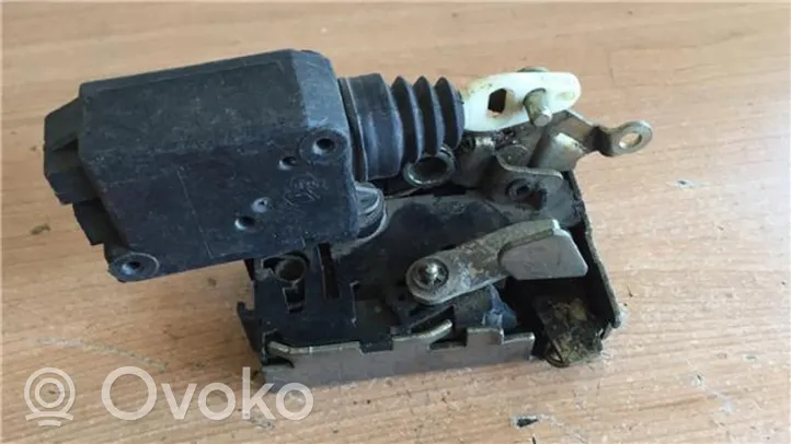 Citroen ZX Moteur de centralisation serrure de porte arrière 