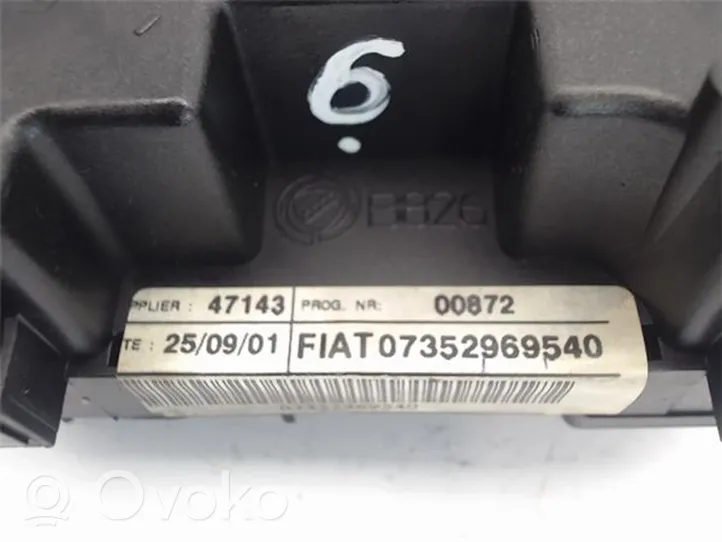 Fiat Stilo Suuntavilkun vipu 07352969540