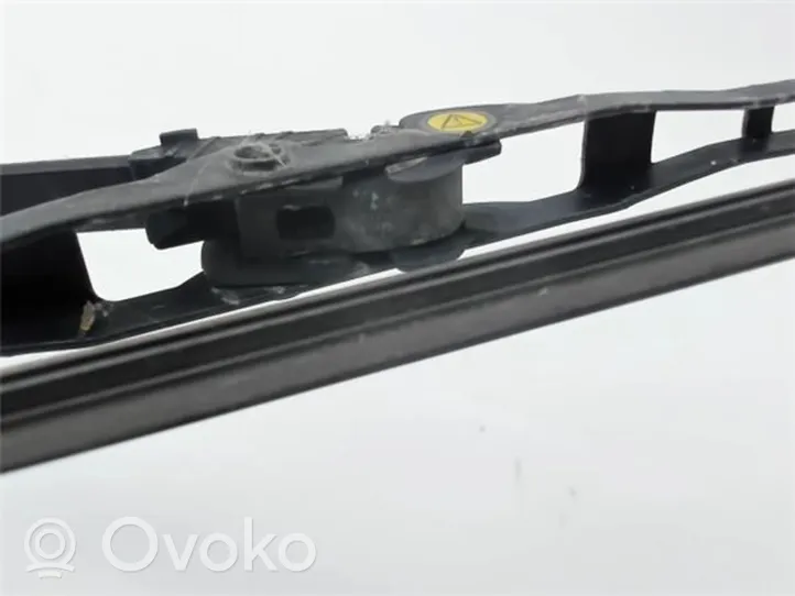 Opel Vivaro Rear wiper blade arm 