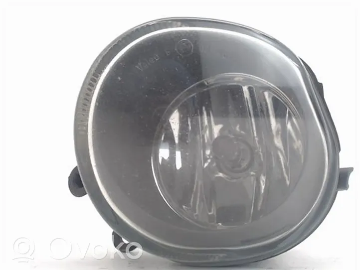 Audi A2 Feu antibrouillard avant 8L0941699A