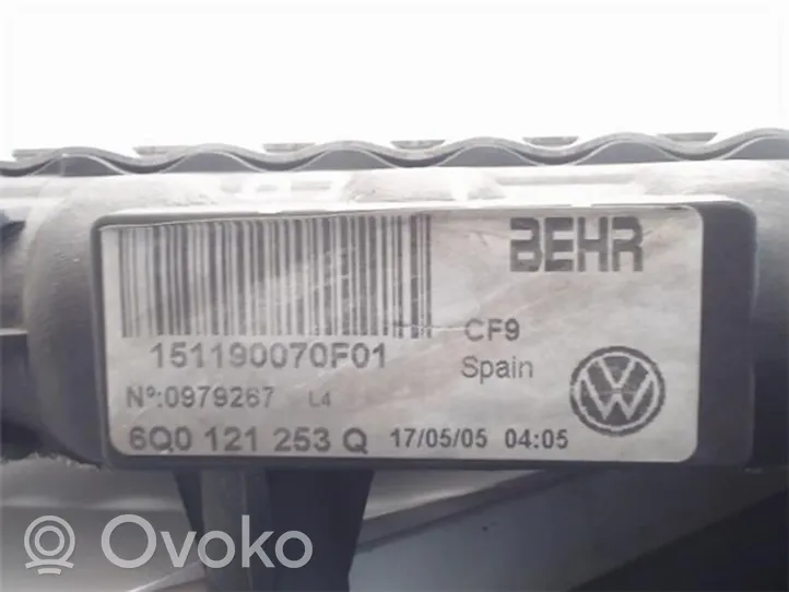 Volkswagen Polo IV 9N3 Radiatore di raffreddamento 6Q0121253Q