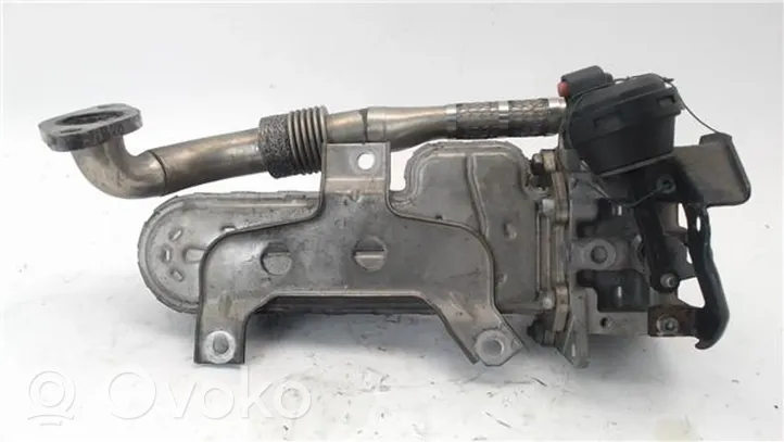 Volkswagen Golf V Radiatore dell’olio del motore 3210275