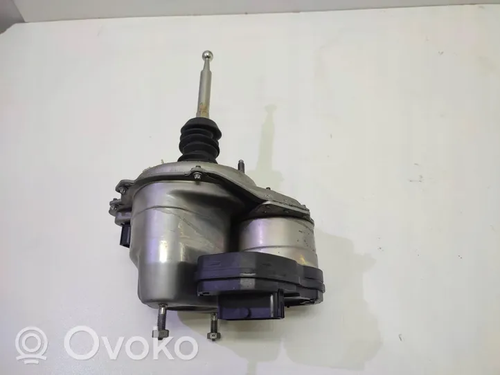 Volkswagen Golf VIII Servo-frein 5WB614105AA