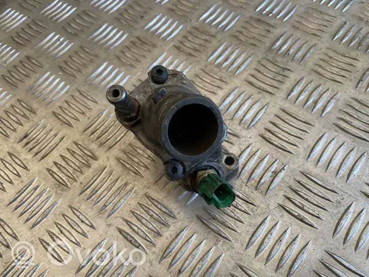 Volvo S60 Termostato/alloggiamento del termostato 8636952