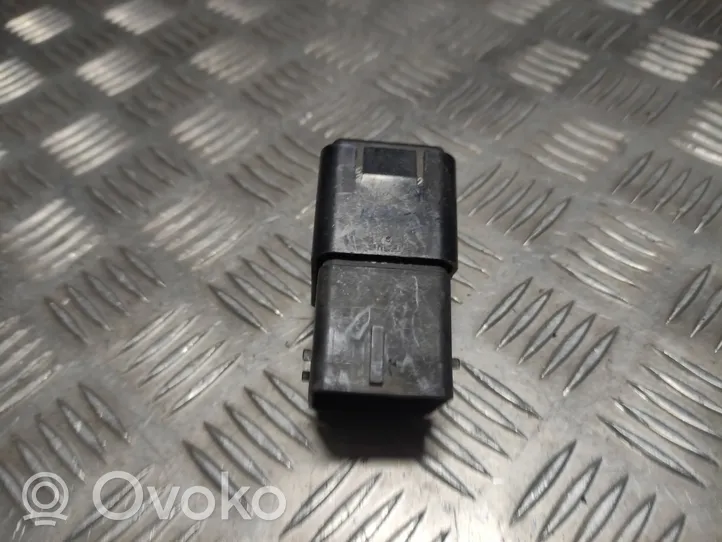 Ford Focus Przekaźnik / Modul układu ogrzewania wstępnego 3M5T2504AC