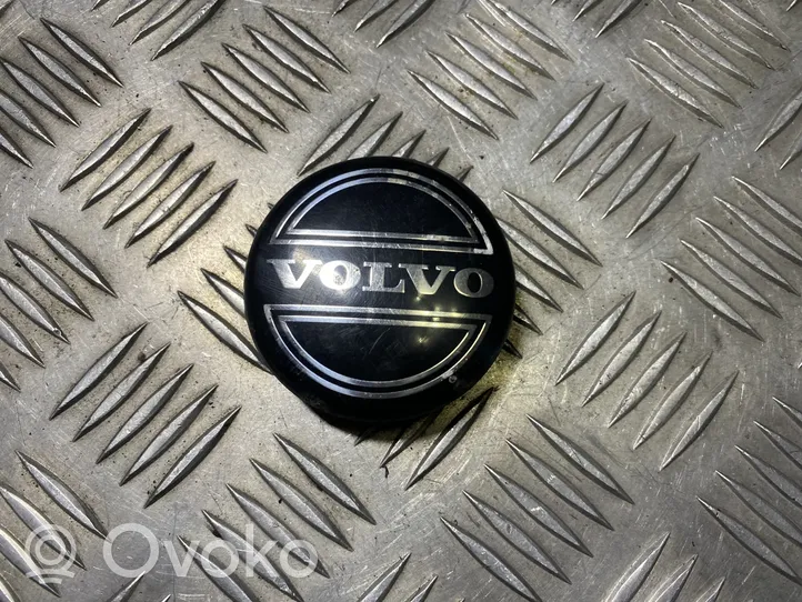 Volvo V70 Gamyklinis rato centrinės skylės dangtelis (-iai) 3546923