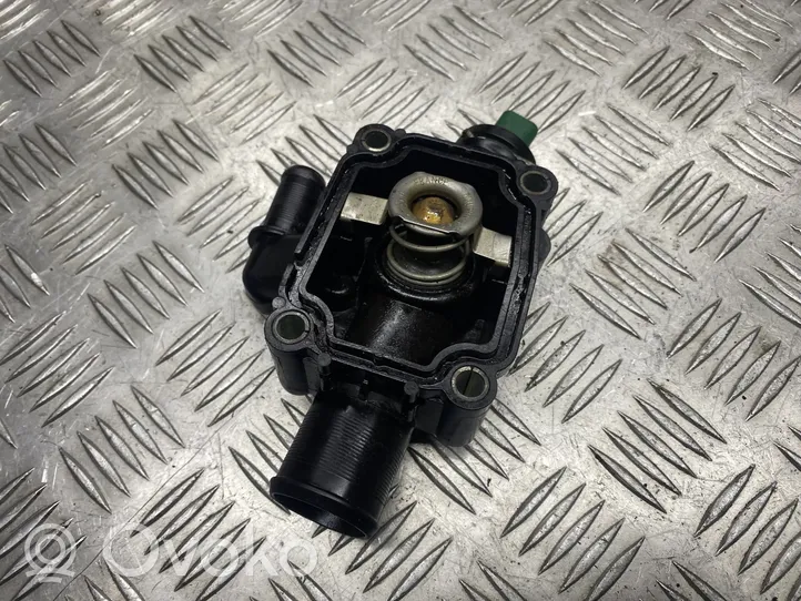 Citroen C3 Obudowa termostatu 9647265980