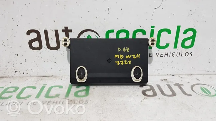 Mercedes-Benz E W211 Module confort 2118201585