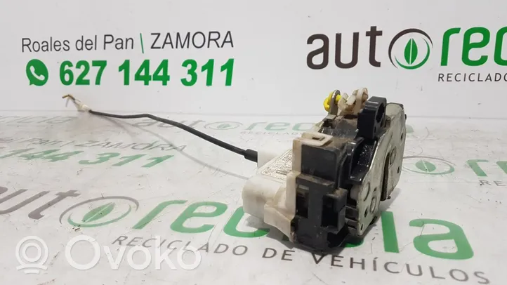 Fiat Panda II Zamek drzwi przednich 