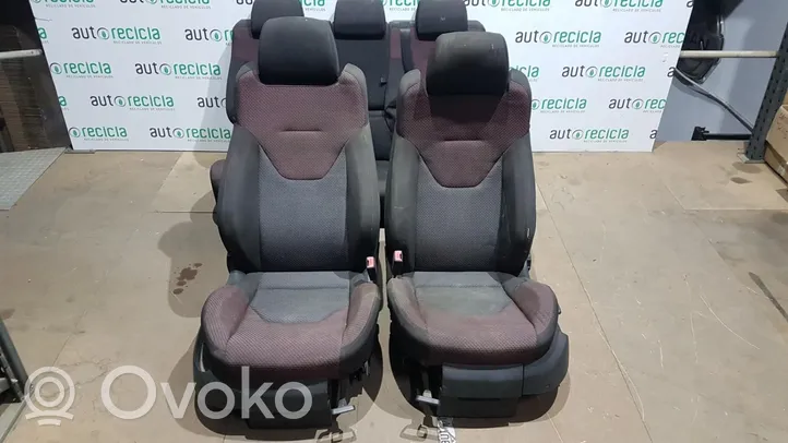 Seat Toledo III (5P) Kit siège 