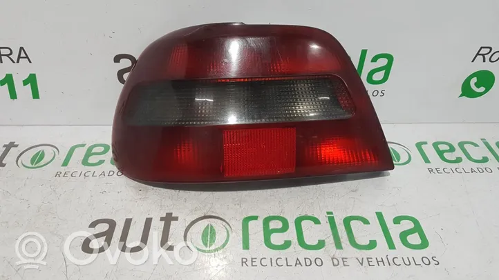 Volvo S40, V40 Lampa tylna 30800227