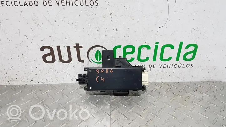 Citroen C4 I Calculateur moteur ECU S122288001