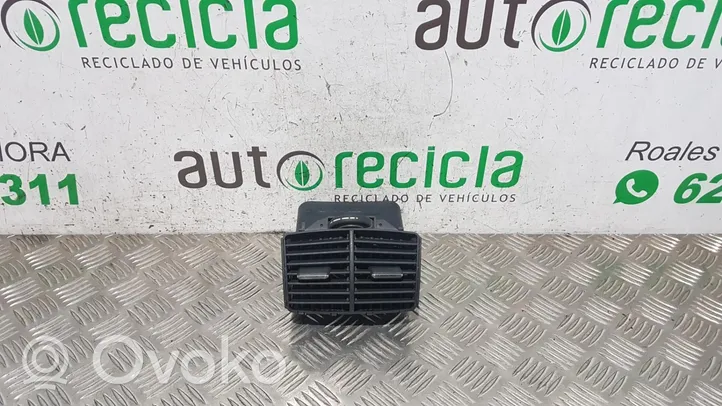 Mercedes-Benz S W220 Griglia di ventilazione centrale cruscotto A2208300654