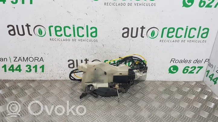 Mercedes-Benz S W220 Front door lock 2205408908