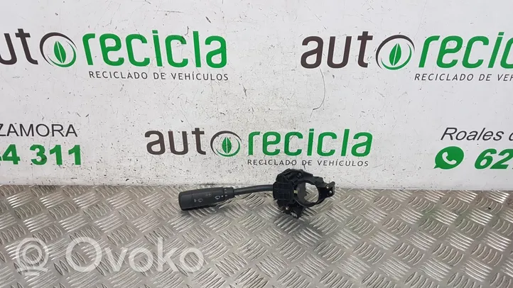 Mercedes-Benz A W168 Suuntavilkun vipu 1685440110