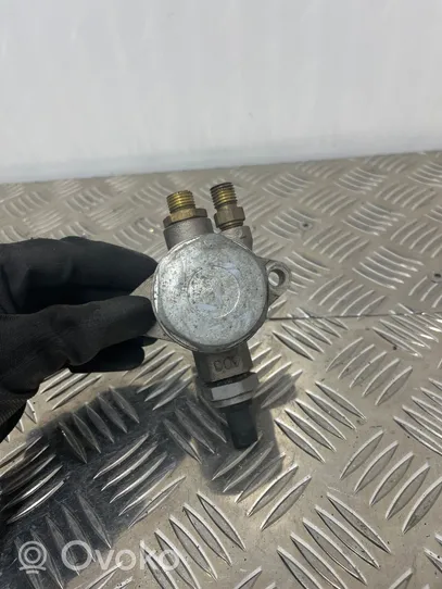 Audi A8 S8 D3 4E Bomba de alta presión de inyección de combustible 079127025AL