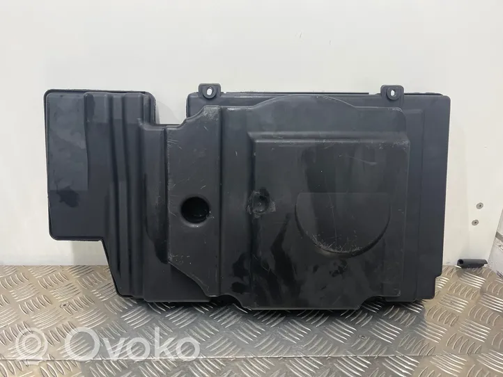 Audi A8 S8 D3 4E Garsiakalbis (-iai) galinėje palangėje 4E0035621A