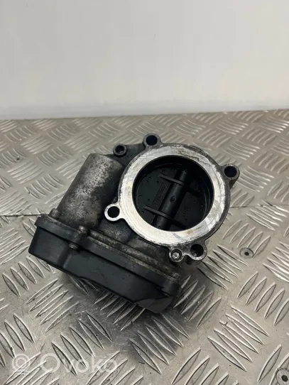 Audi A4 S4 B7 8E 8H Valvola a farfalla 06F133062G