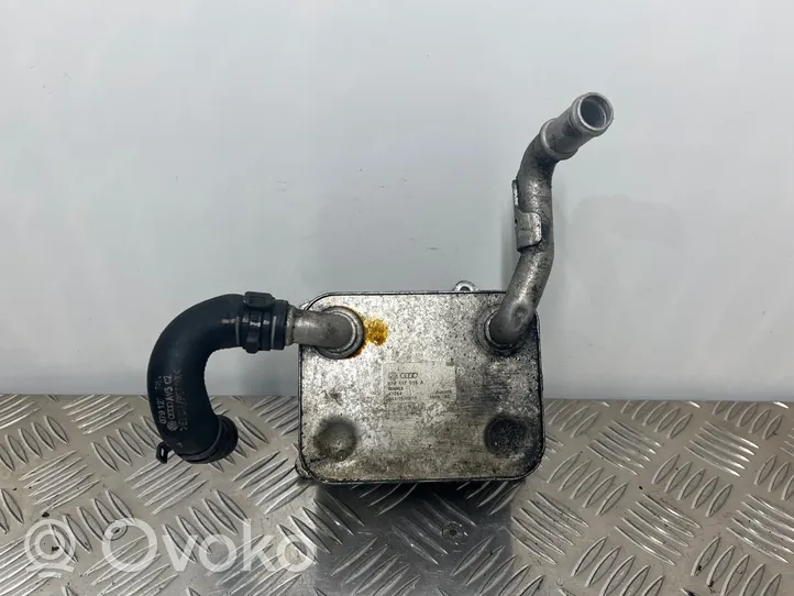 Audi A8 S8 D4 4H Dzinēja eļļas radiators 079117015A