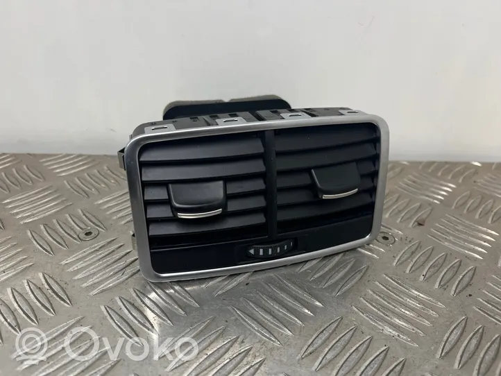 Audi A6 S6 C6 4F Centrālais gaisa ventilācijas režģis 4F0819203C