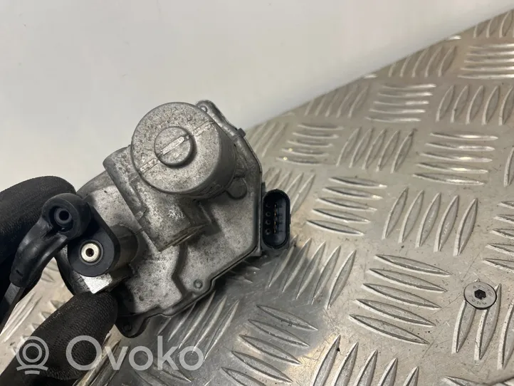 Audi A8 S8 D3 4E Imusarjan venttiilin käyttömoottori 059129086D