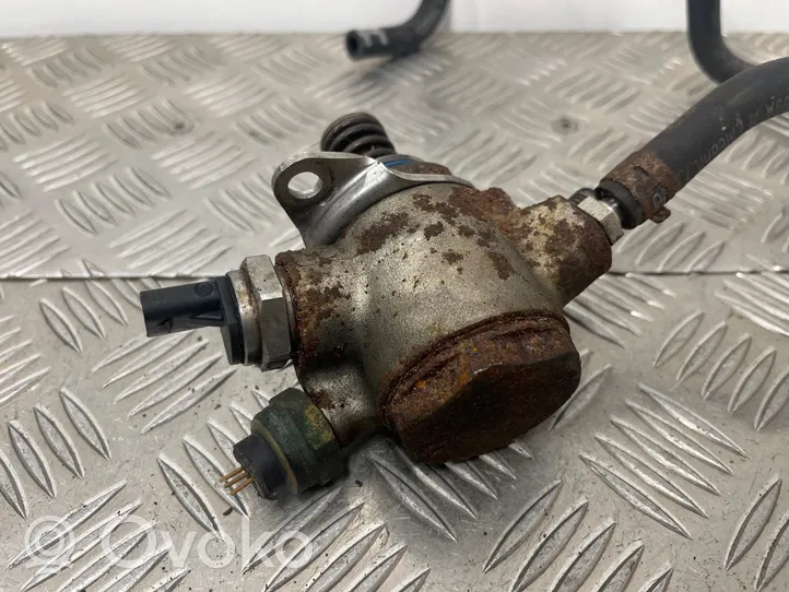 Audi Q5 SQ5 Pompe d'injection de carburant à haute pression 06E127025S