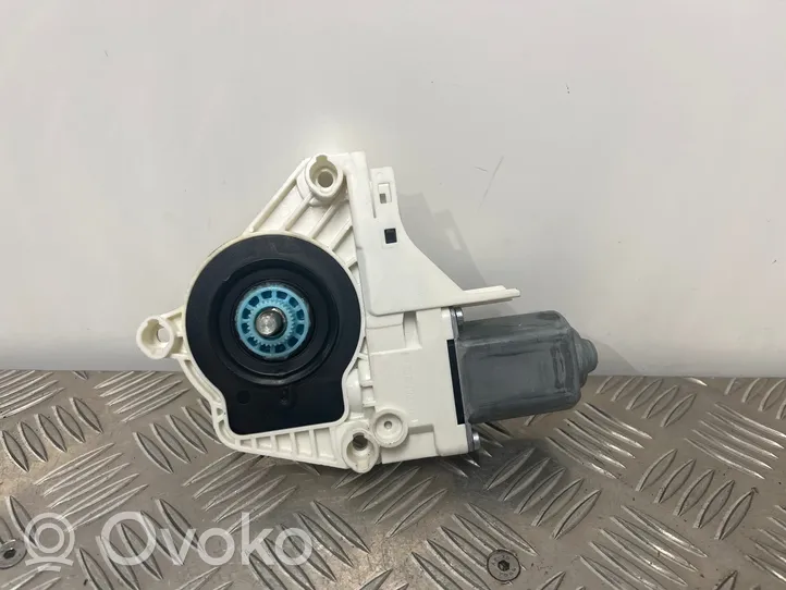 Audi Q5 SQ5 Takaoven ikkunan nostomoottori 8K0959812A