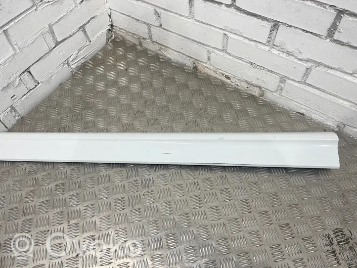 Audi Q5 SQ5 Priekšpusē durvju dekoratīvā apdare (moldings) 8R0853960B