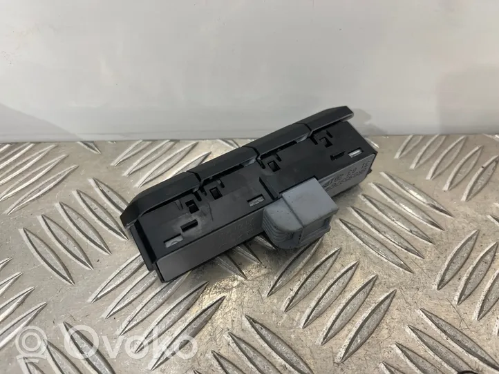 Audi Q5 SQ5 Interruptor de memoria del asiento 8R0959769A