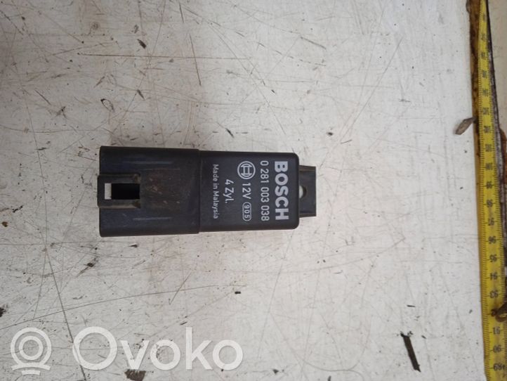 0281003038 Volkswagen PASSAT B6 Glow plug preheat relay, 20.07 € RRR