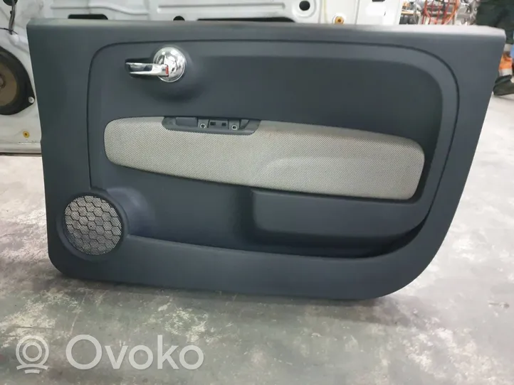 Fiat 500 Boczki / Poszycie drzwi przednich 